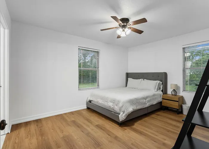 Tcu Area - Blue Bonnet Circle