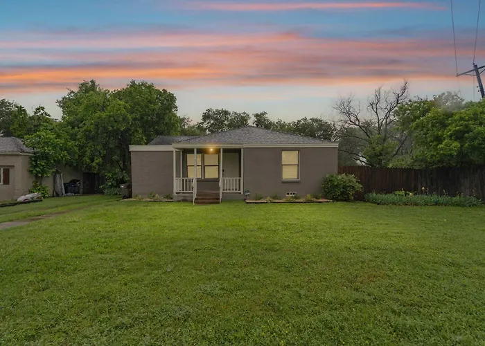 Tcu Area - Blue Bonnet Circle Holiday home Fort Worth